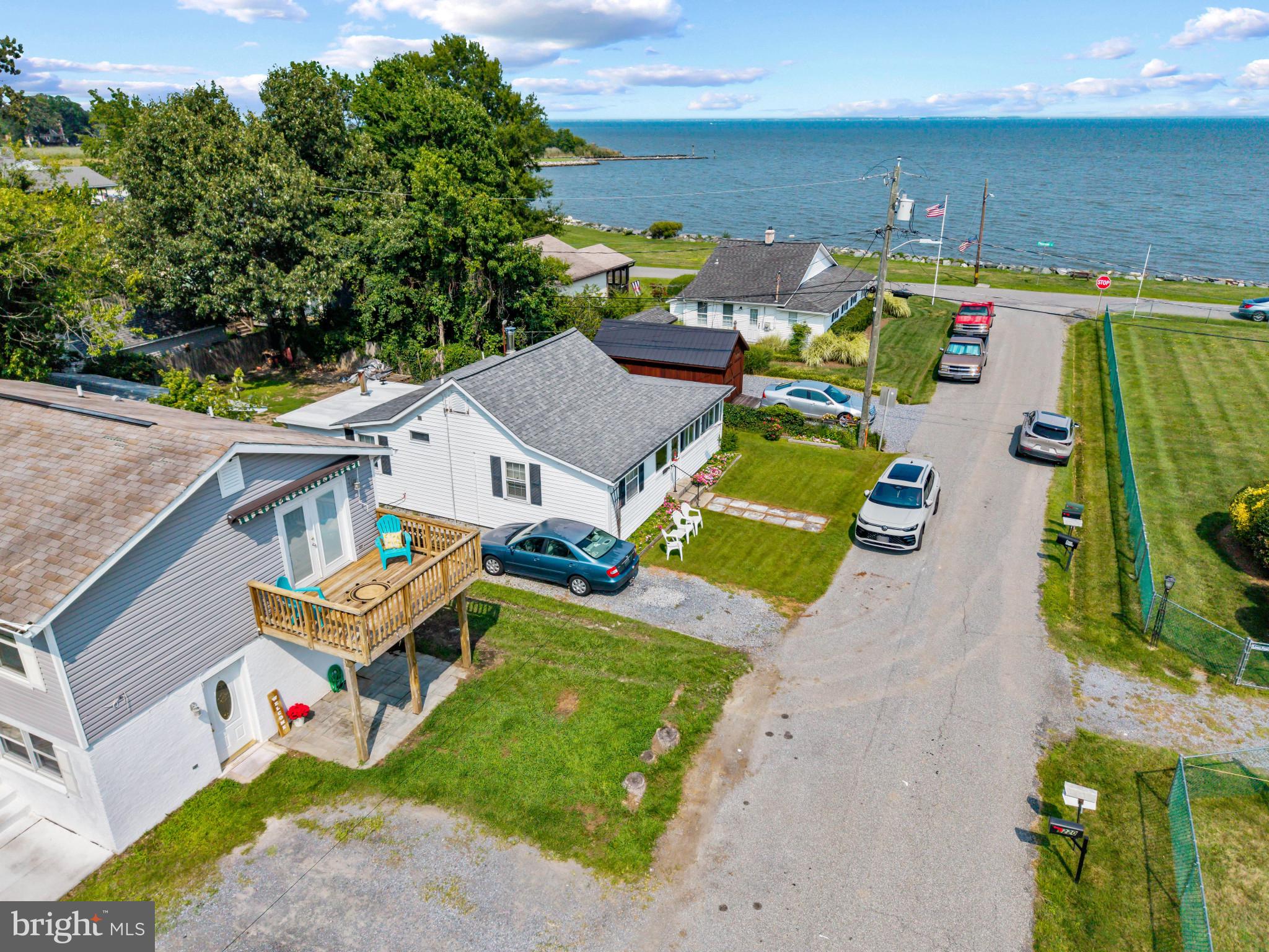 1220 GROVE AVENUE
