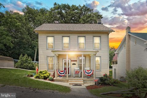 75 RAILROAD AVENUE YORK HAVEN PA 17370