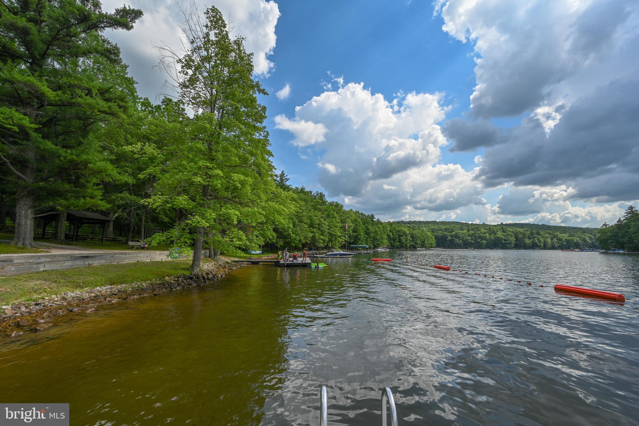 SKY VALLEY - Residential