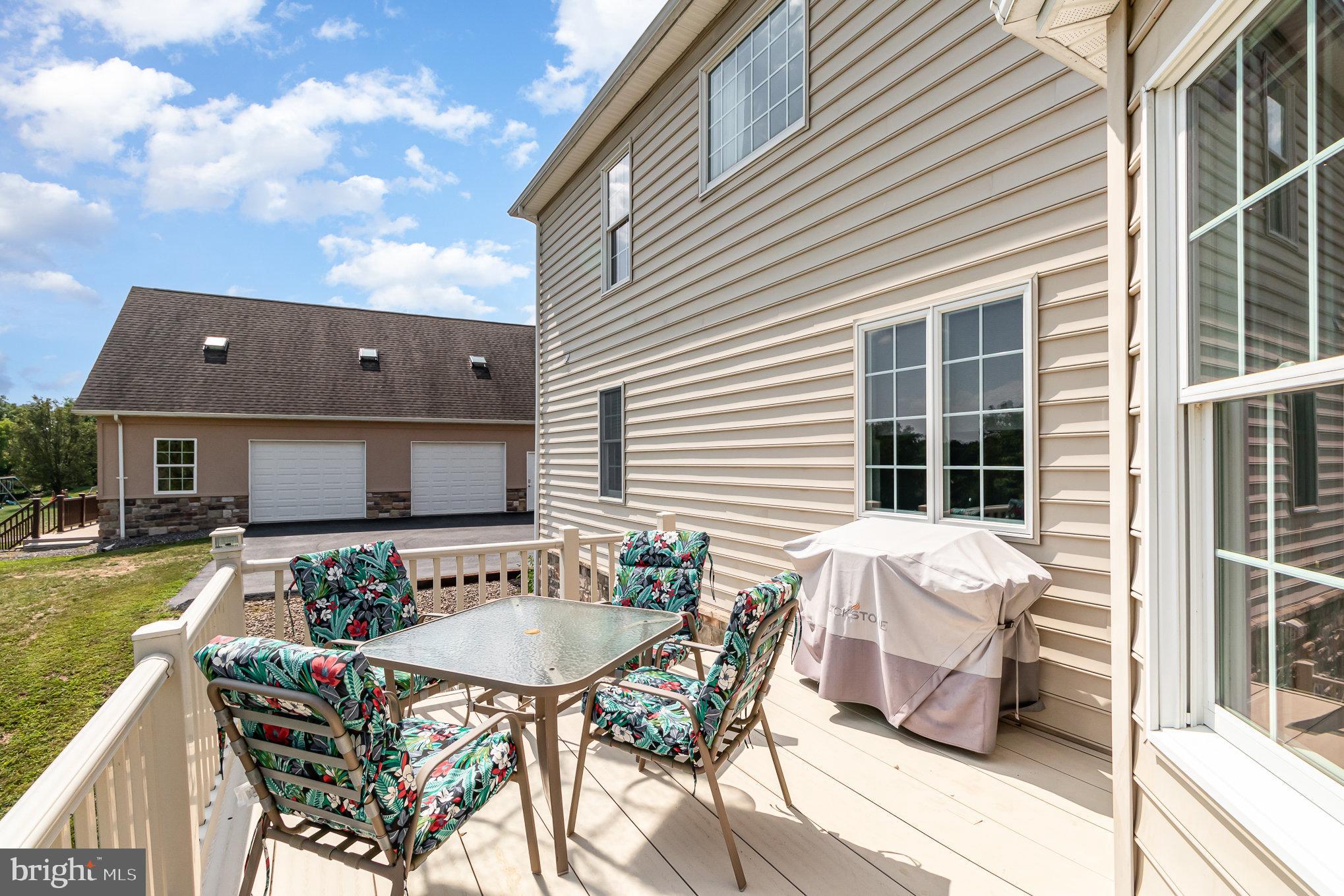 STONEHEDGE ESTATES - Residential