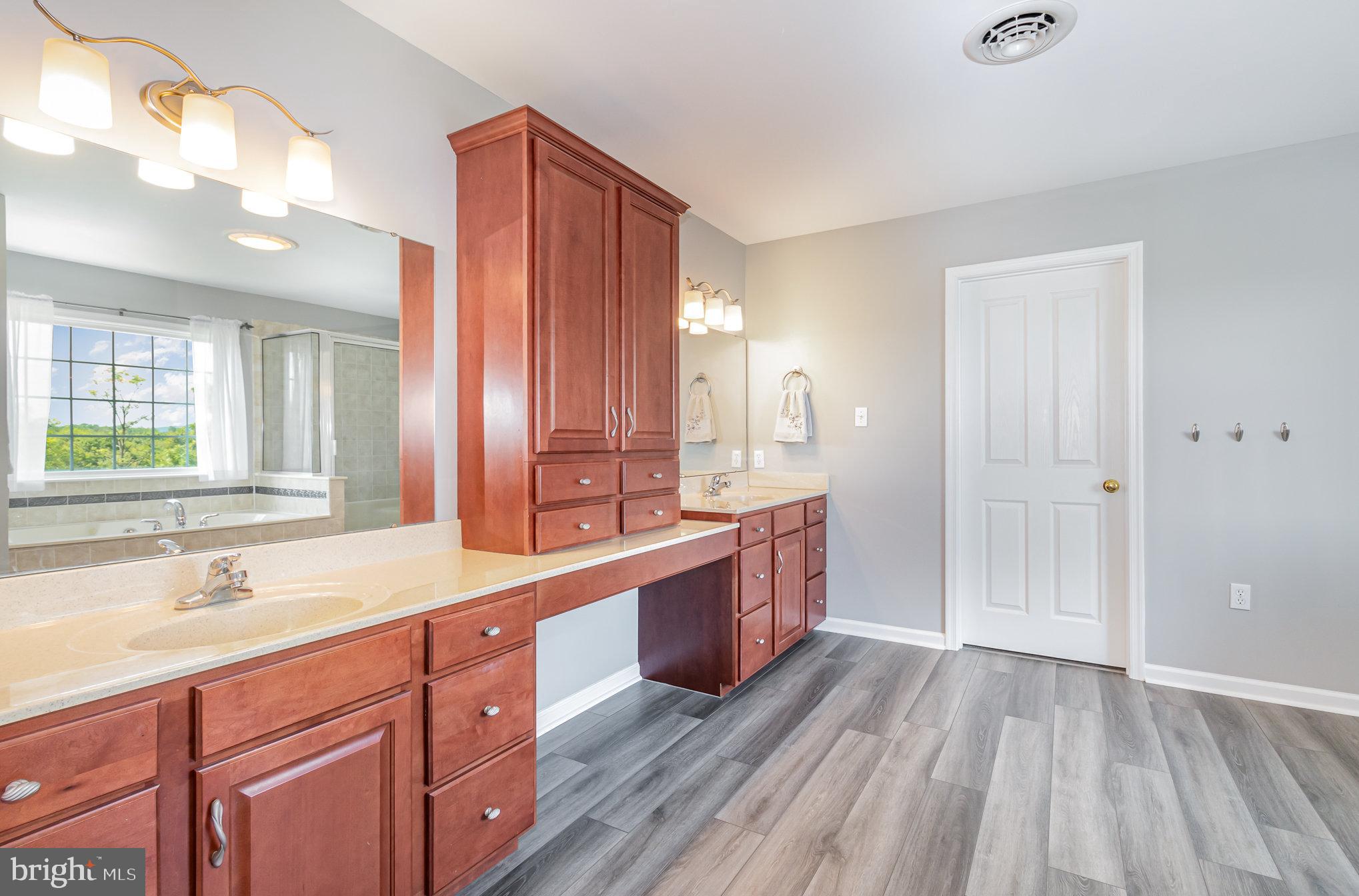 STONEHEDGE ESTATES - Residential