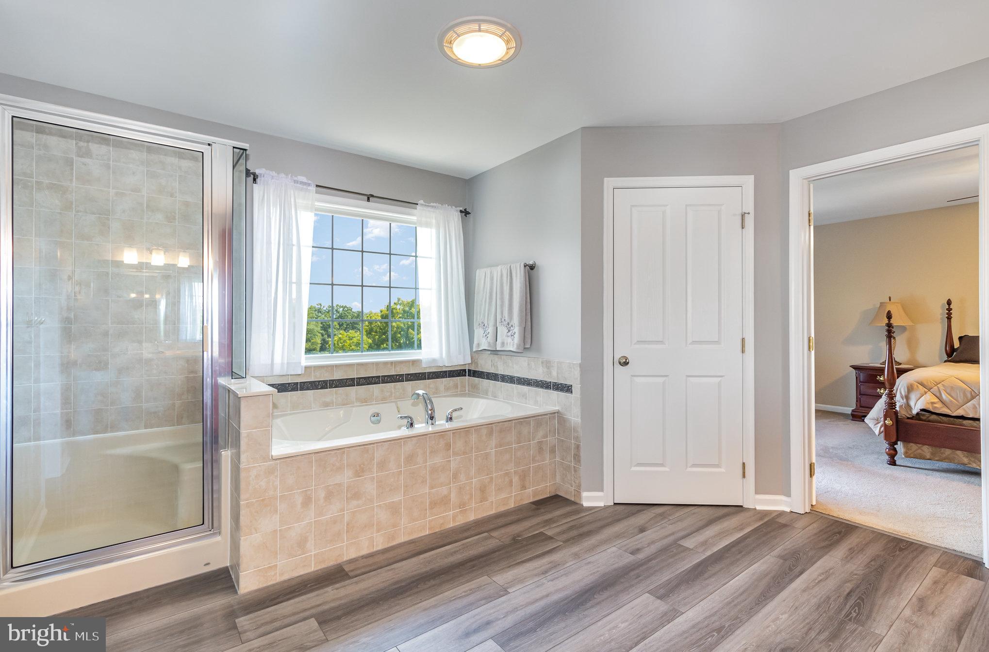 STONEHEDGE ESTATES - Residential