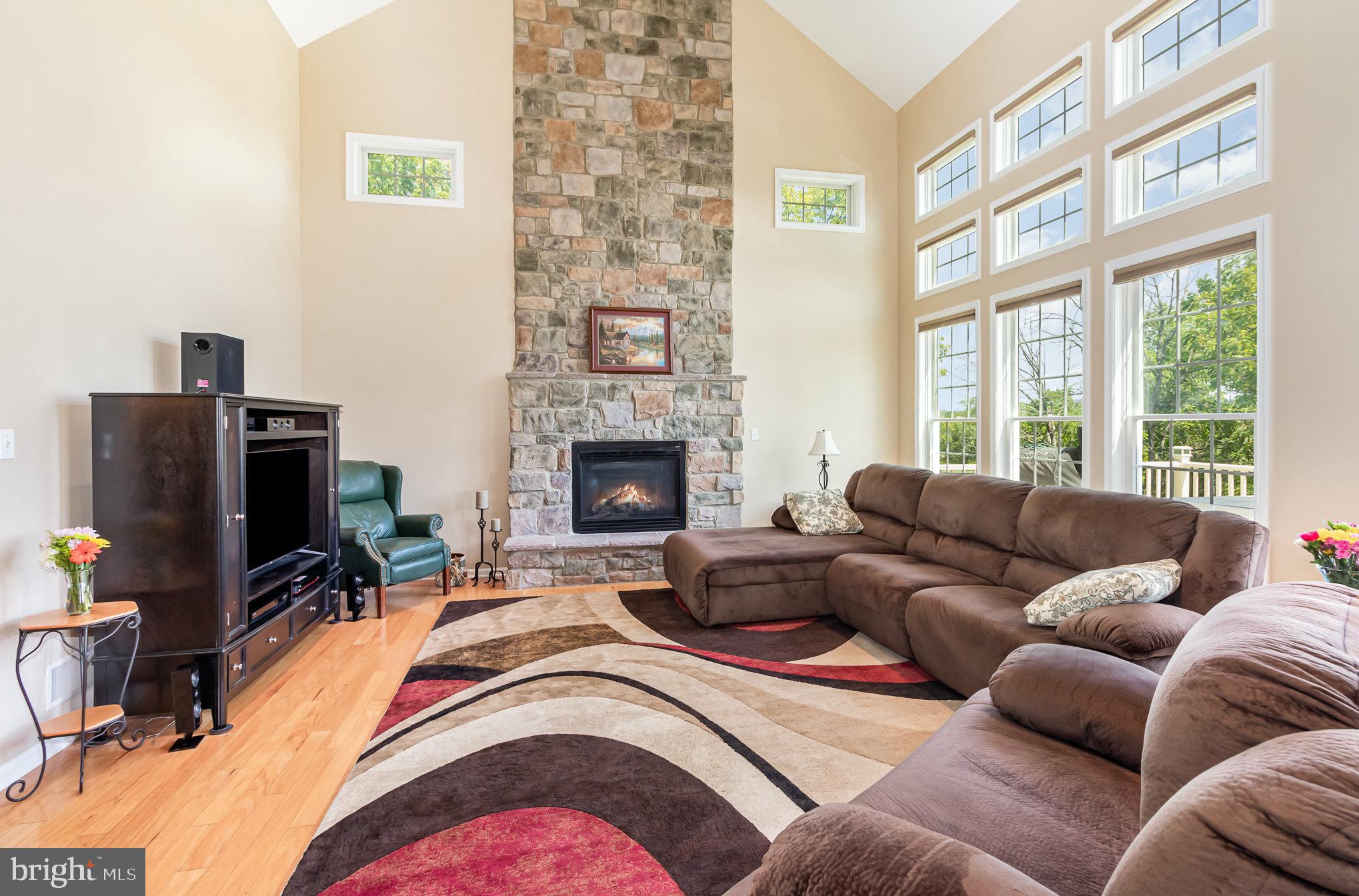 STONEHEDGE ESTATES - Residential