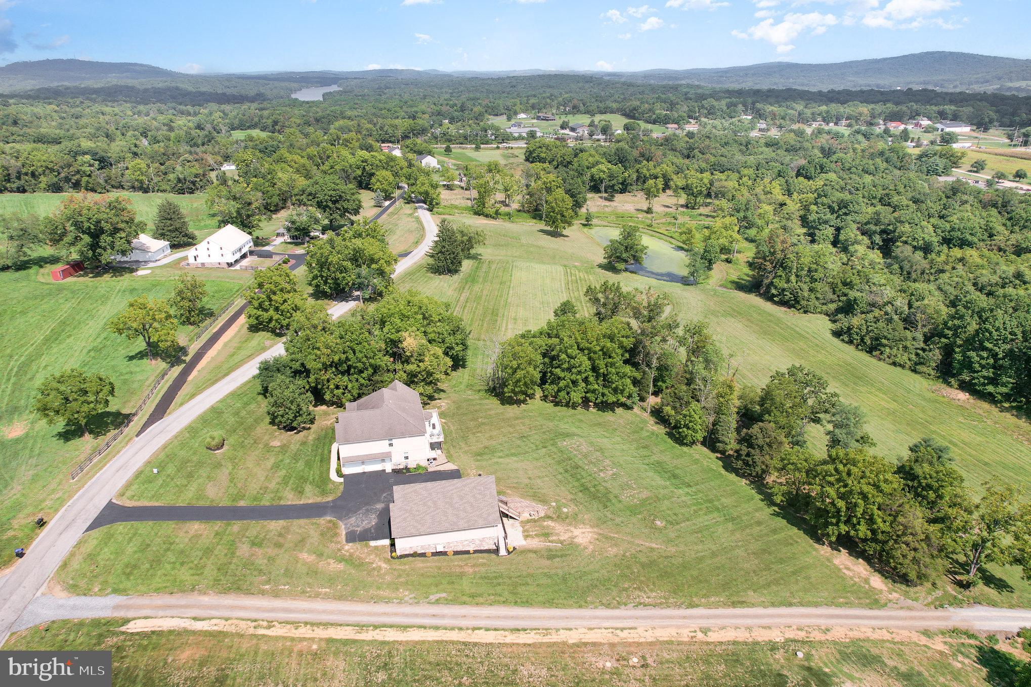 STONEHEDGE ESTATES - Residential