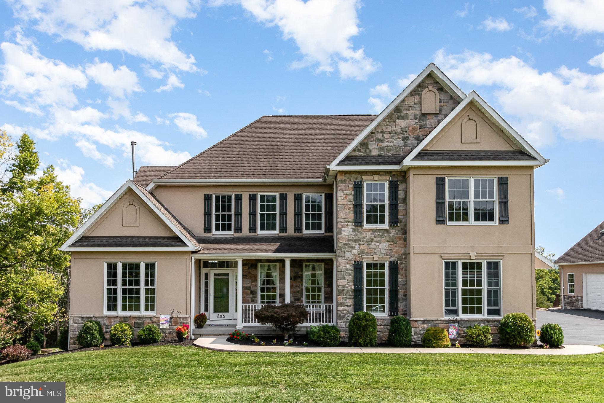 STONEHEDGE ESTATES - Residential