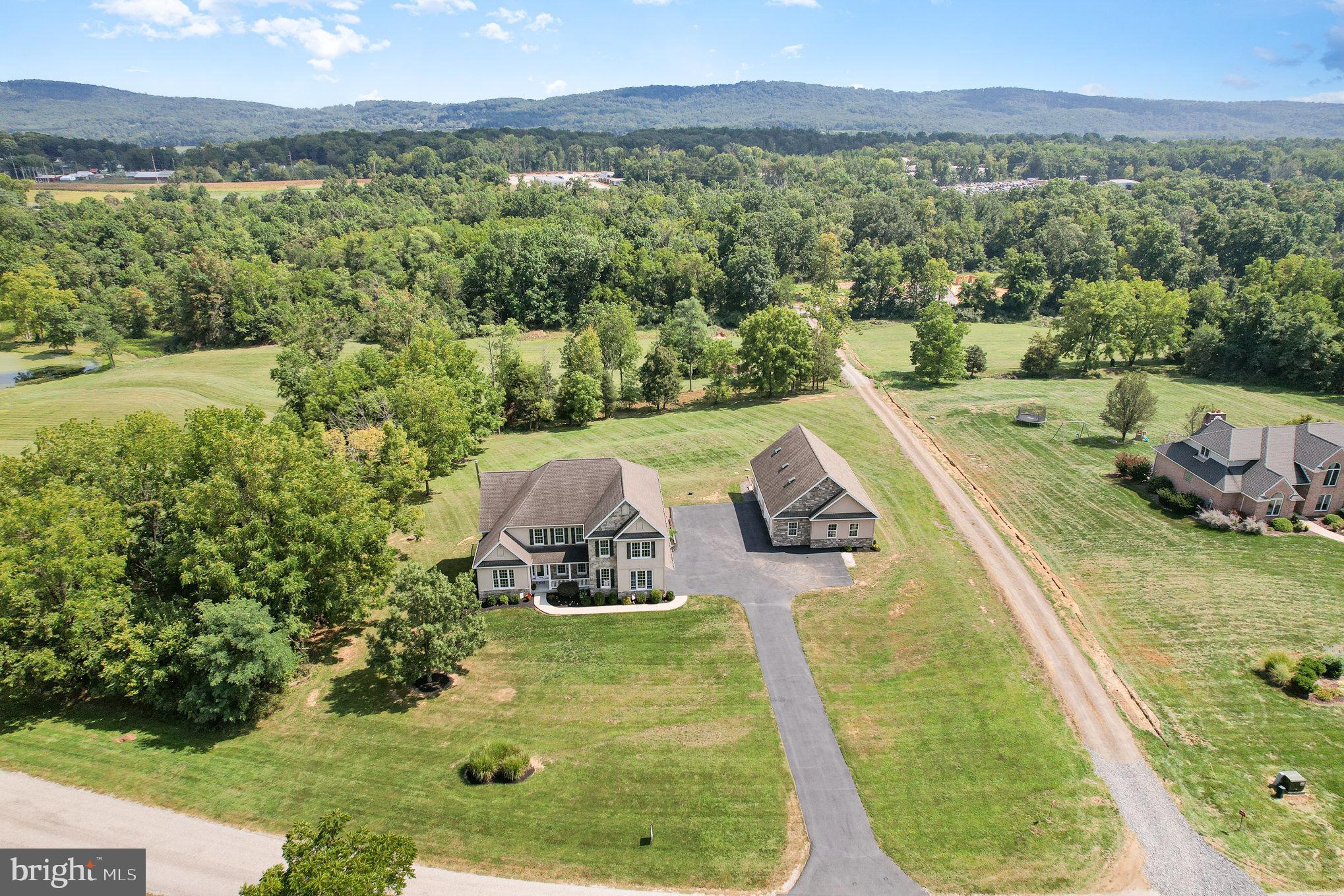 STONEHEDGE ESTATES - Residential
