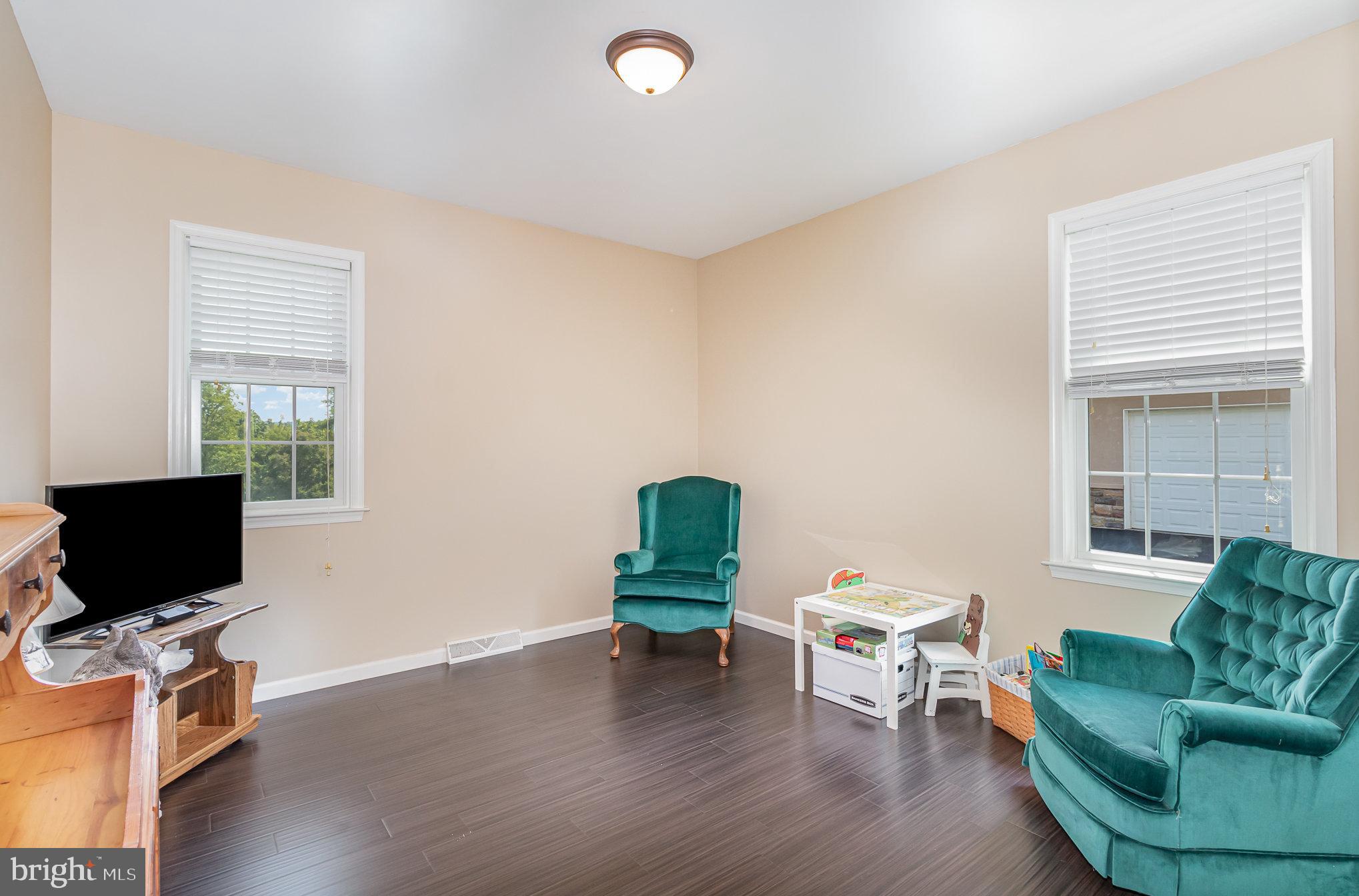 STONEHEDGE ESTATES - Residential