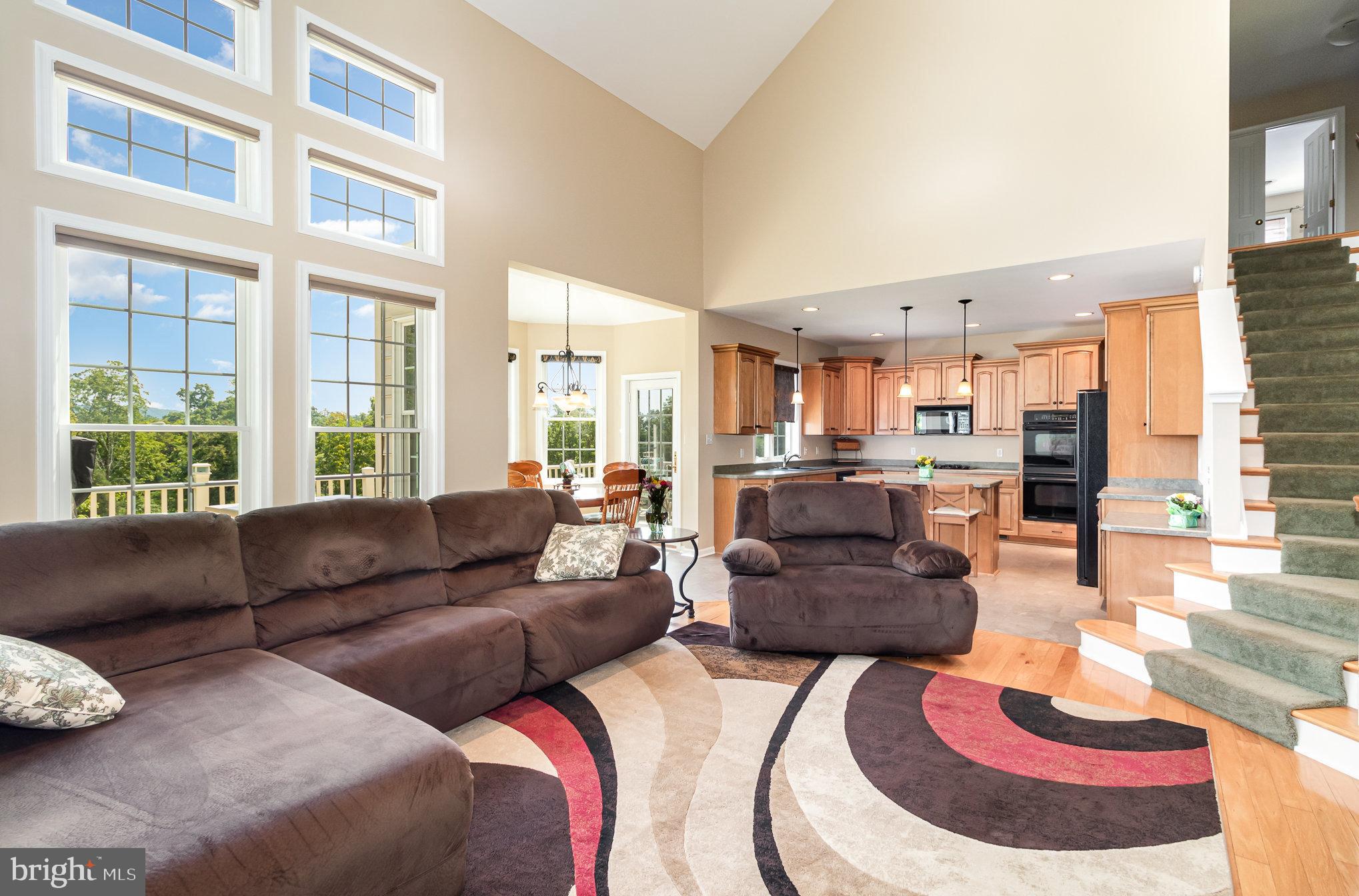 STONEHEDGE ESTATES - Residential