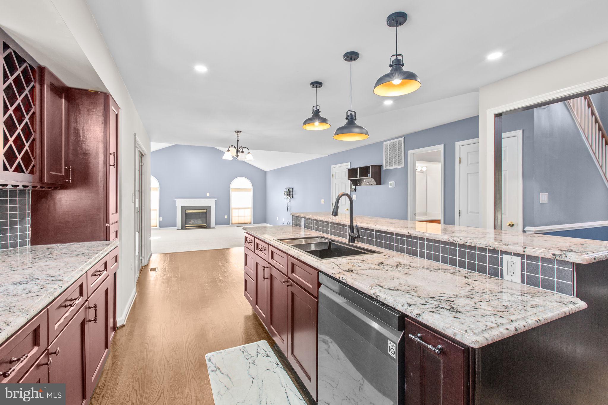 STAFFORD LAKES VILLAGE - Residential