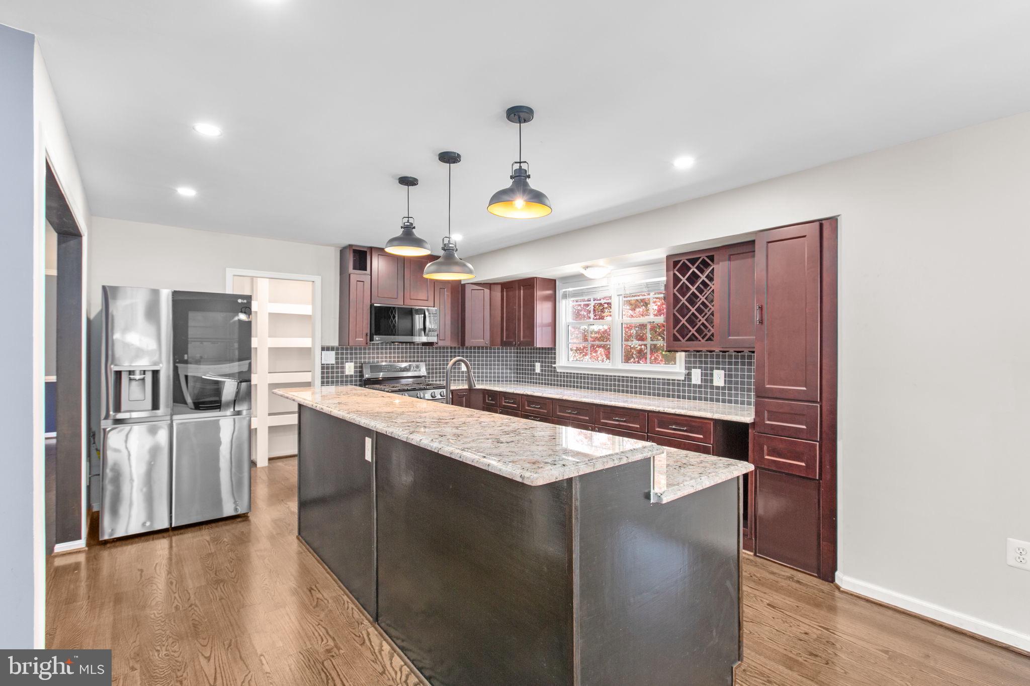 STAFFORD LAKES VILLAGE - Residential