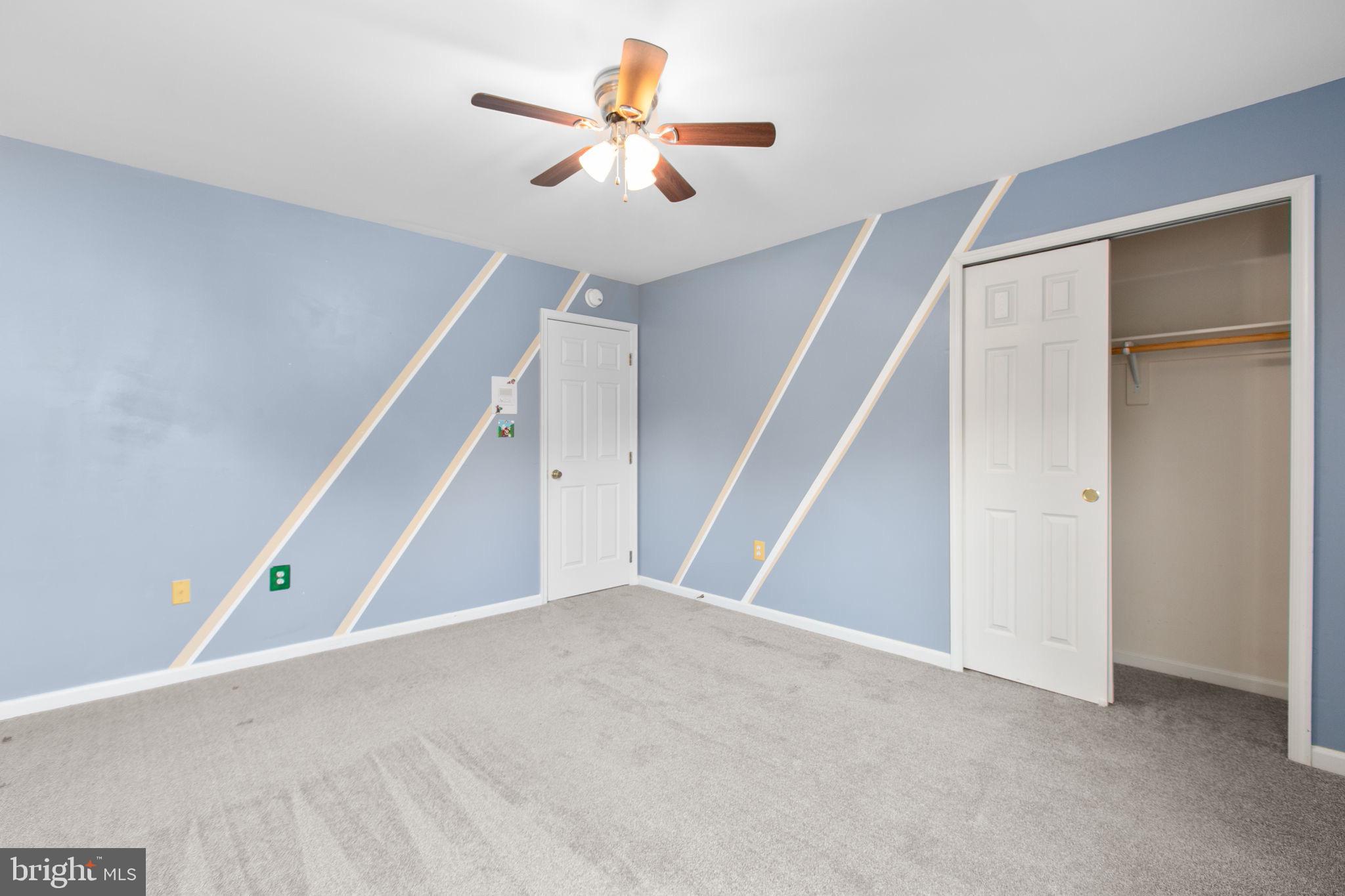 STAFFORD LAKES VILLAGE - Residential