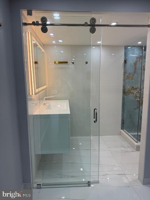 WATERGATE AT LANDMARK - Residential Lease