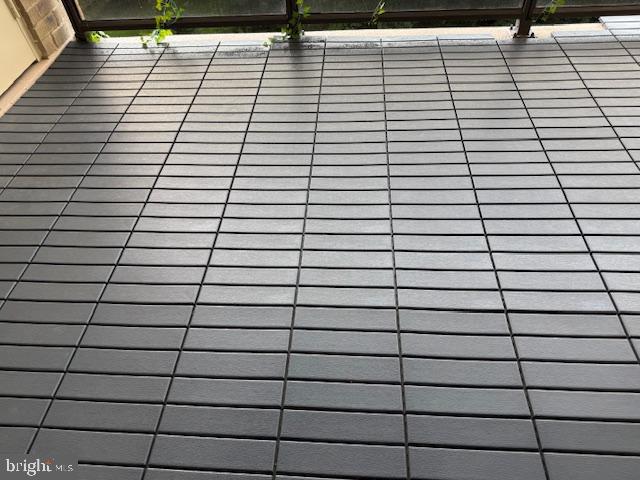 WATERGATE AT LANDMARK - Residential Lease