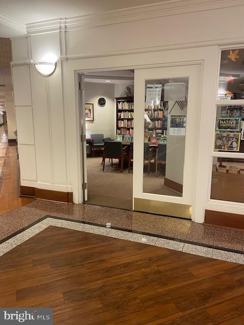 WATERGATE AT LANDMARK - Residential Lease