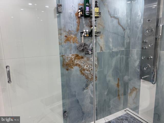 WATERGATE AT LANDMARK - Residential Lease