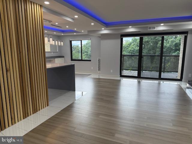 WATERGATE AT LANDMARK - Residential Lease