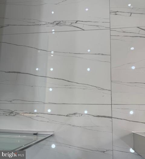 WATERGATE AT LANDMARK - Residential Lease