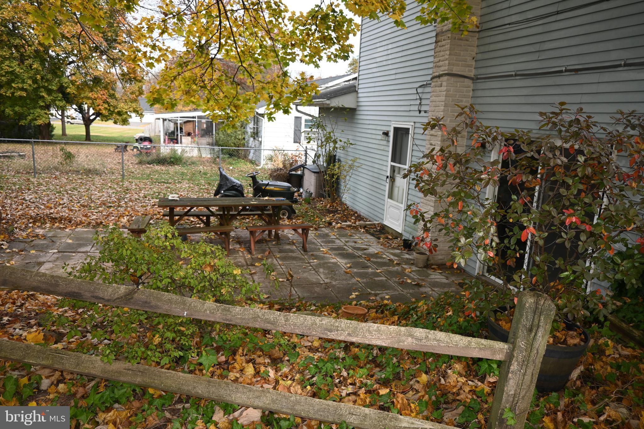 WILLOWBROOK - Residential