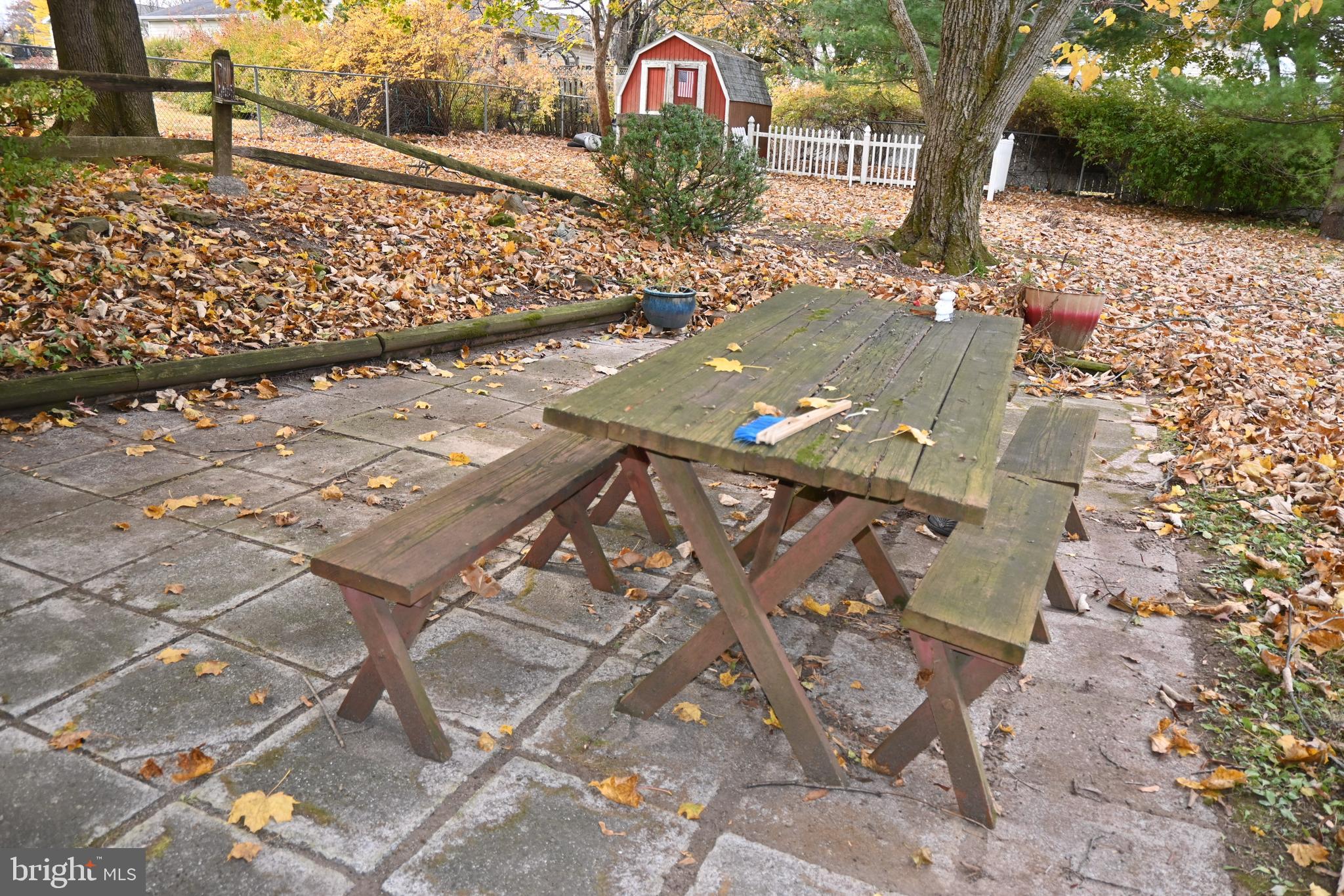 WILLOWBROOK - Residential