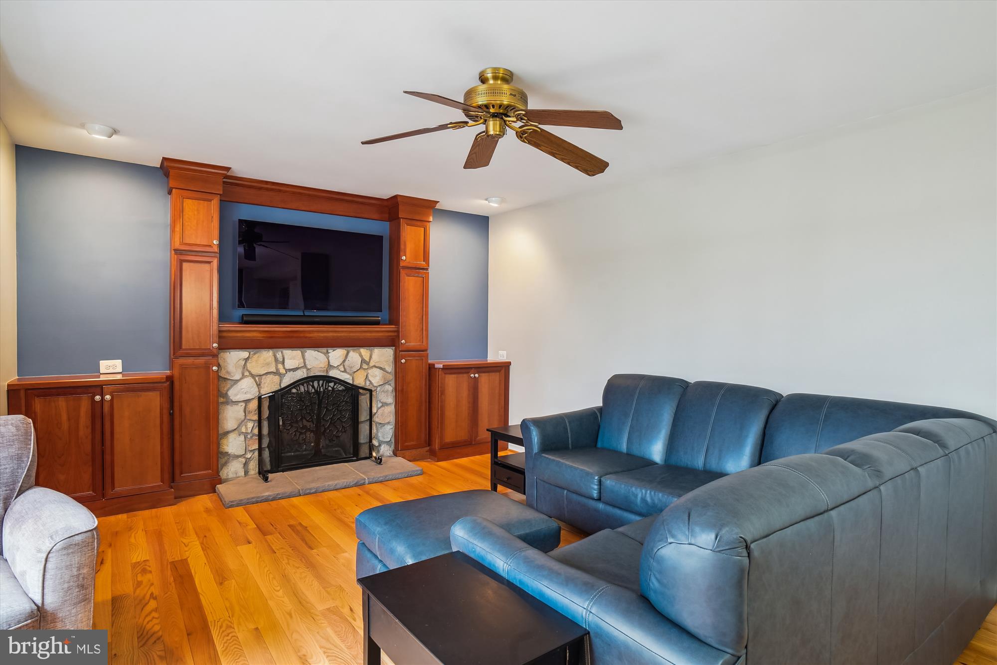 CLEARSPRING MANOR - Residential