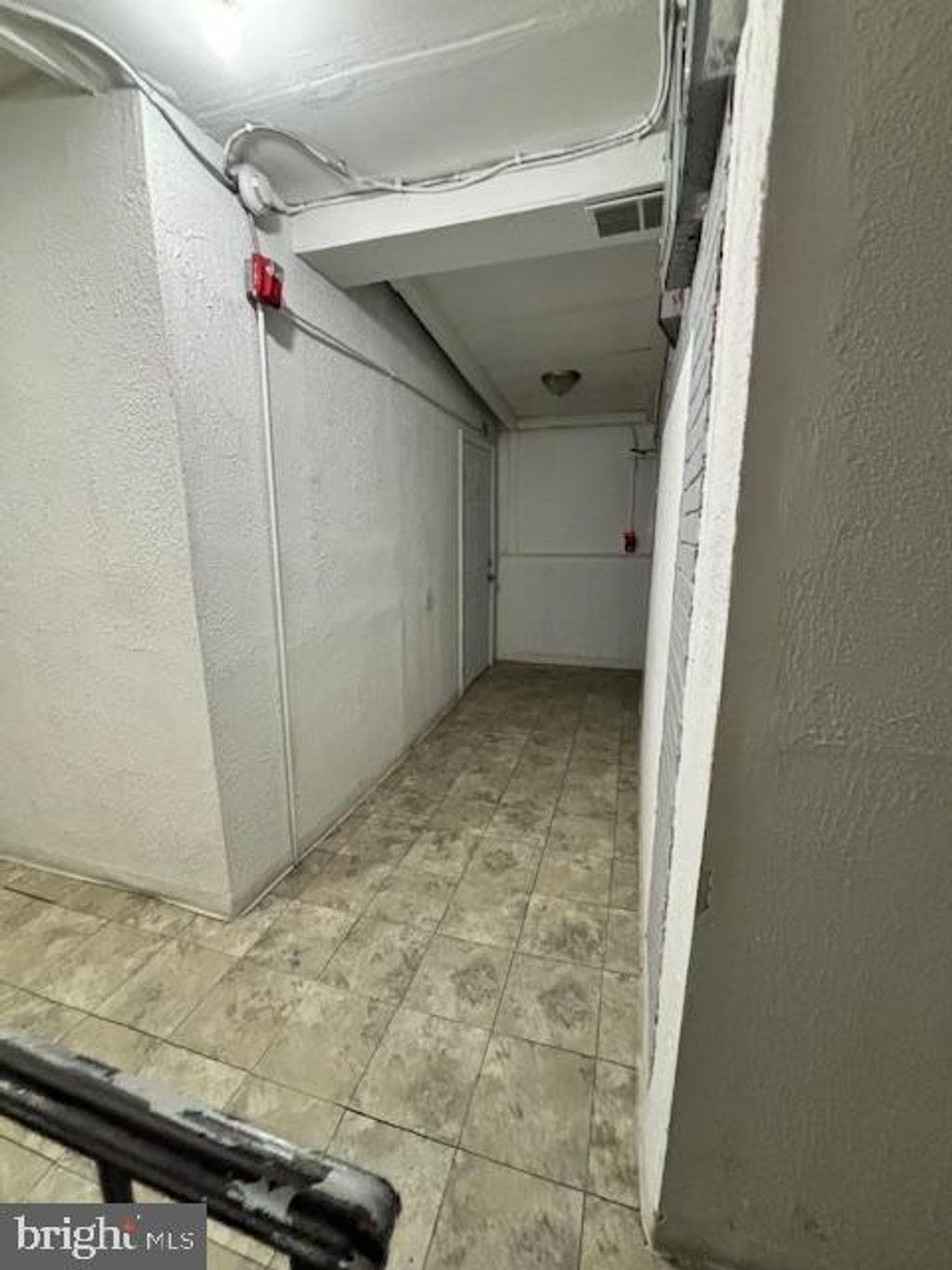 Photo of 526 W Lehigh Avenue #3RD FL, PHILADELPHIA, PA 19133 (MLS # PAPH2570020)