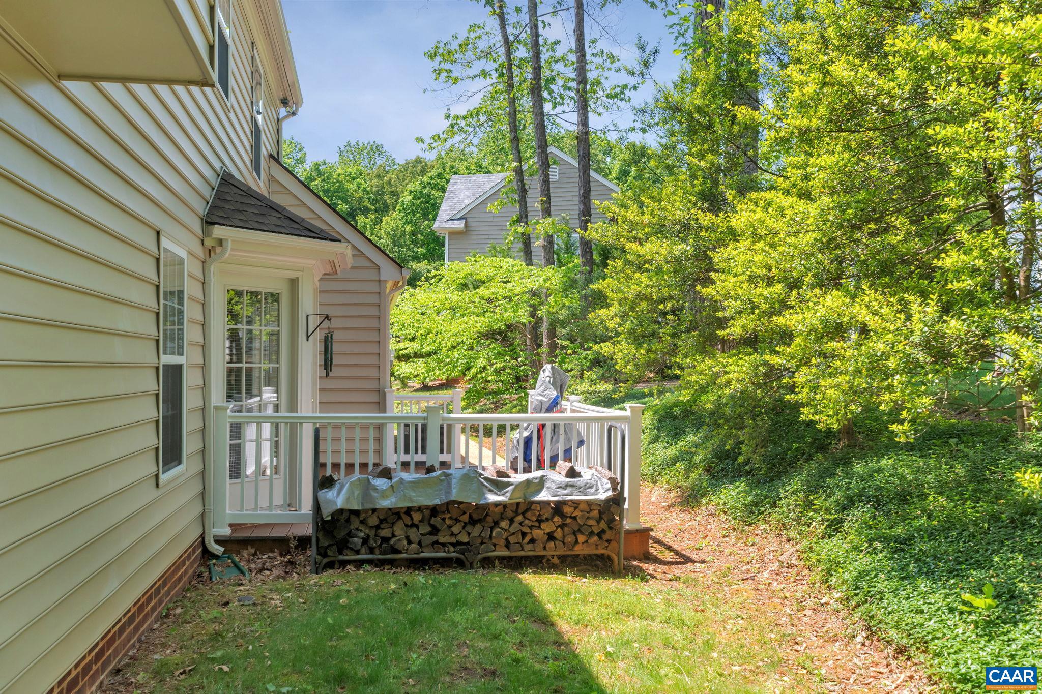 FOREST LAKES SOUTH - Residential