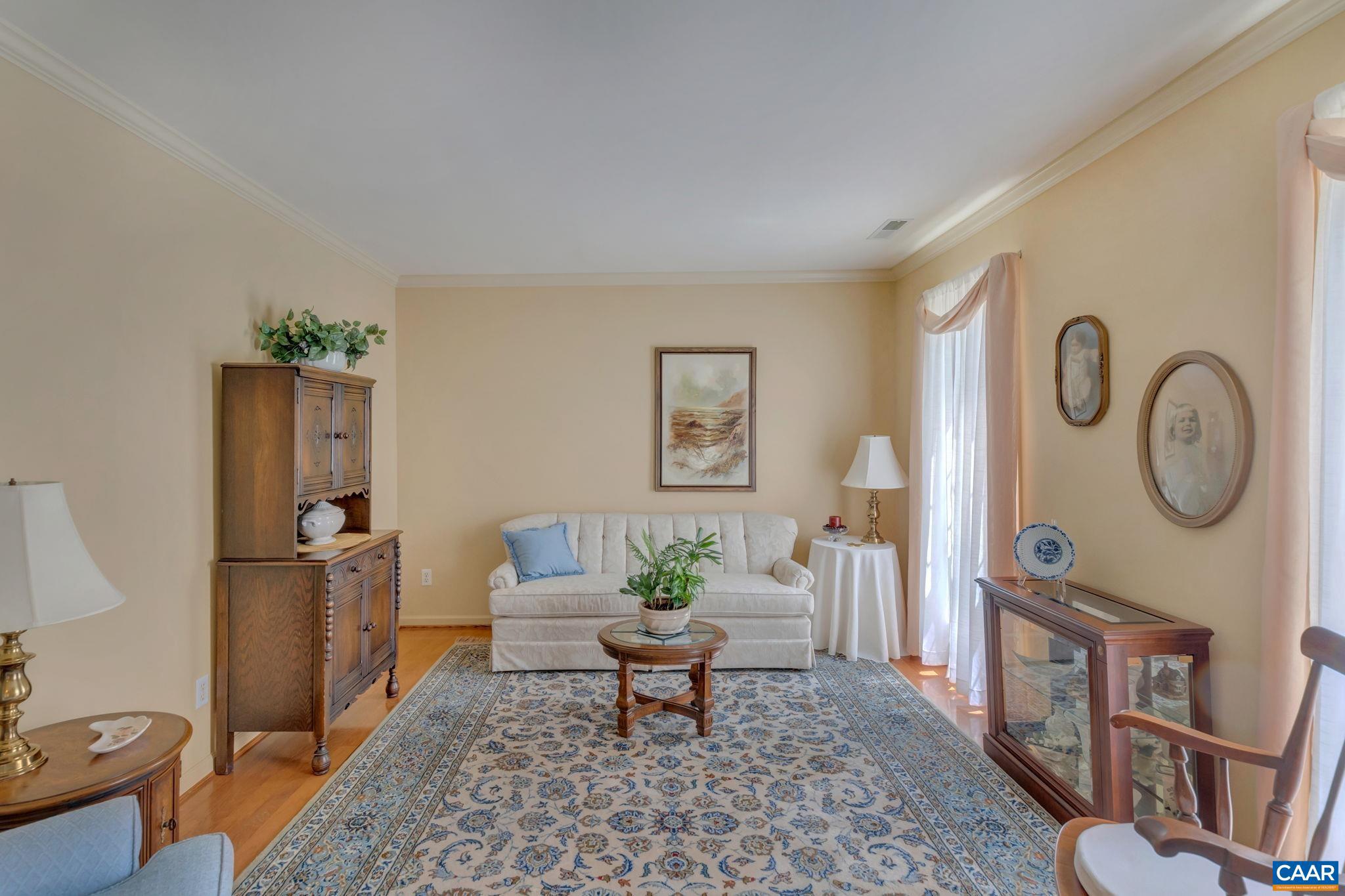 FOREST LAKES SOUTH - Residential