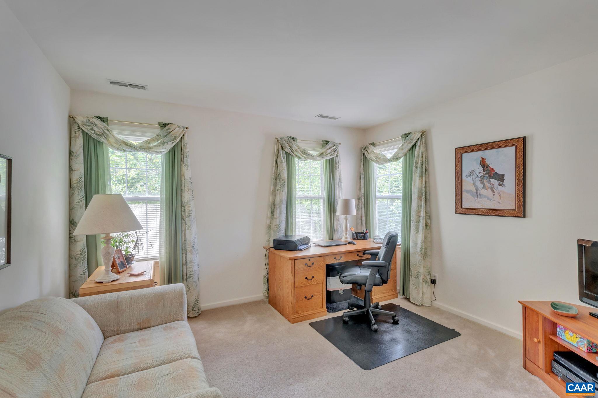 FOREST LAKES SOUTH - Residential