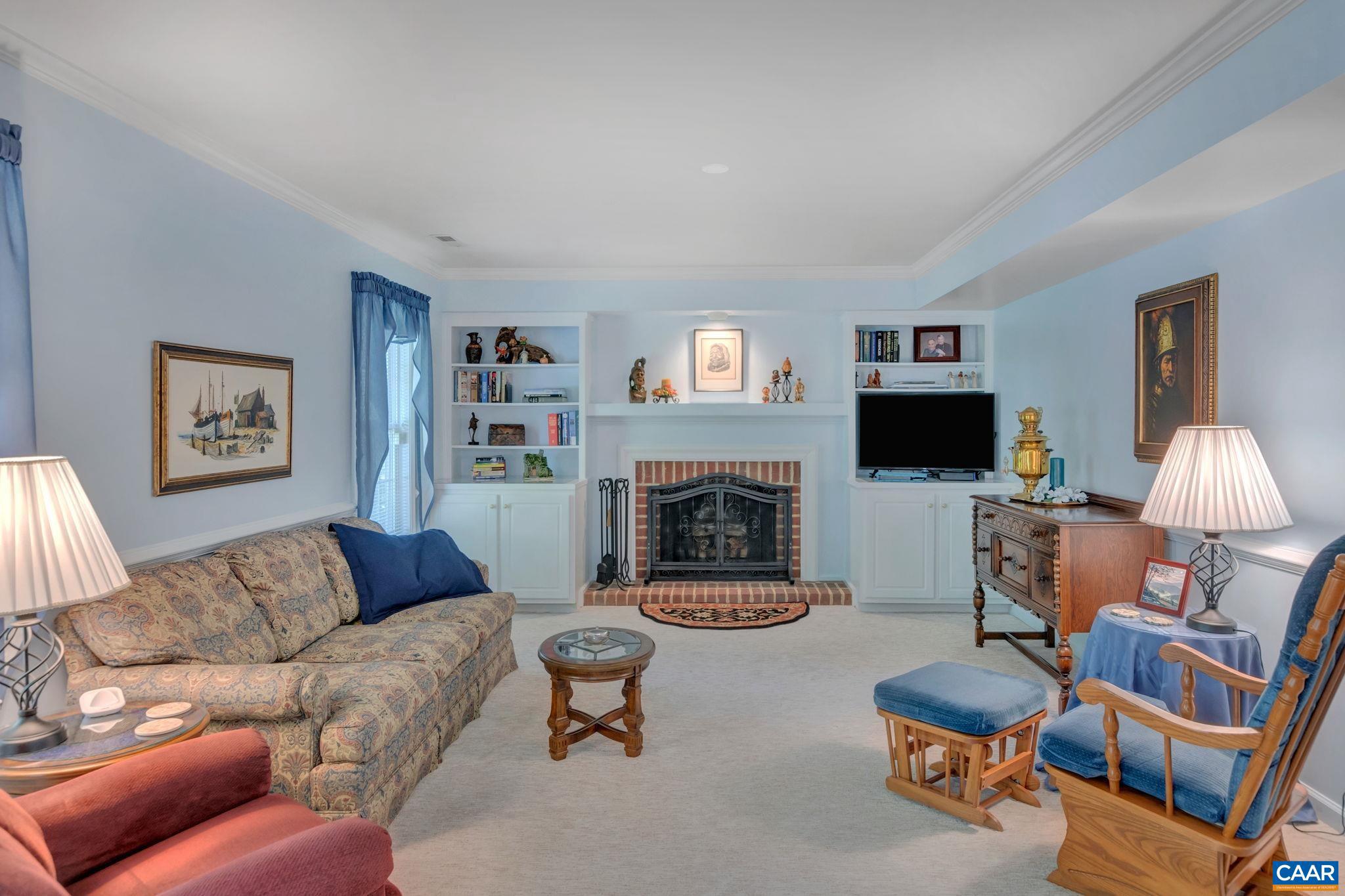 FOREST LAKES SOUTH - Residential