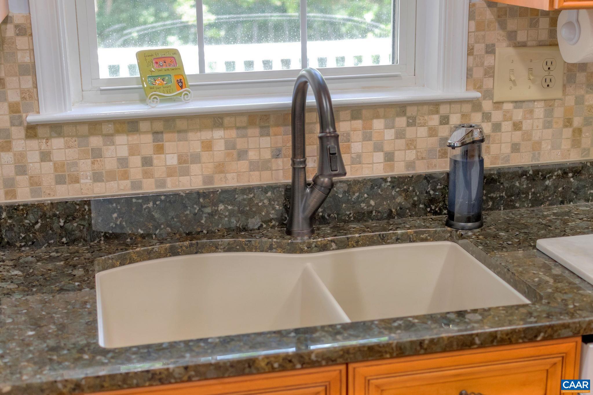 FOREST LAKES SOUTH - Residential