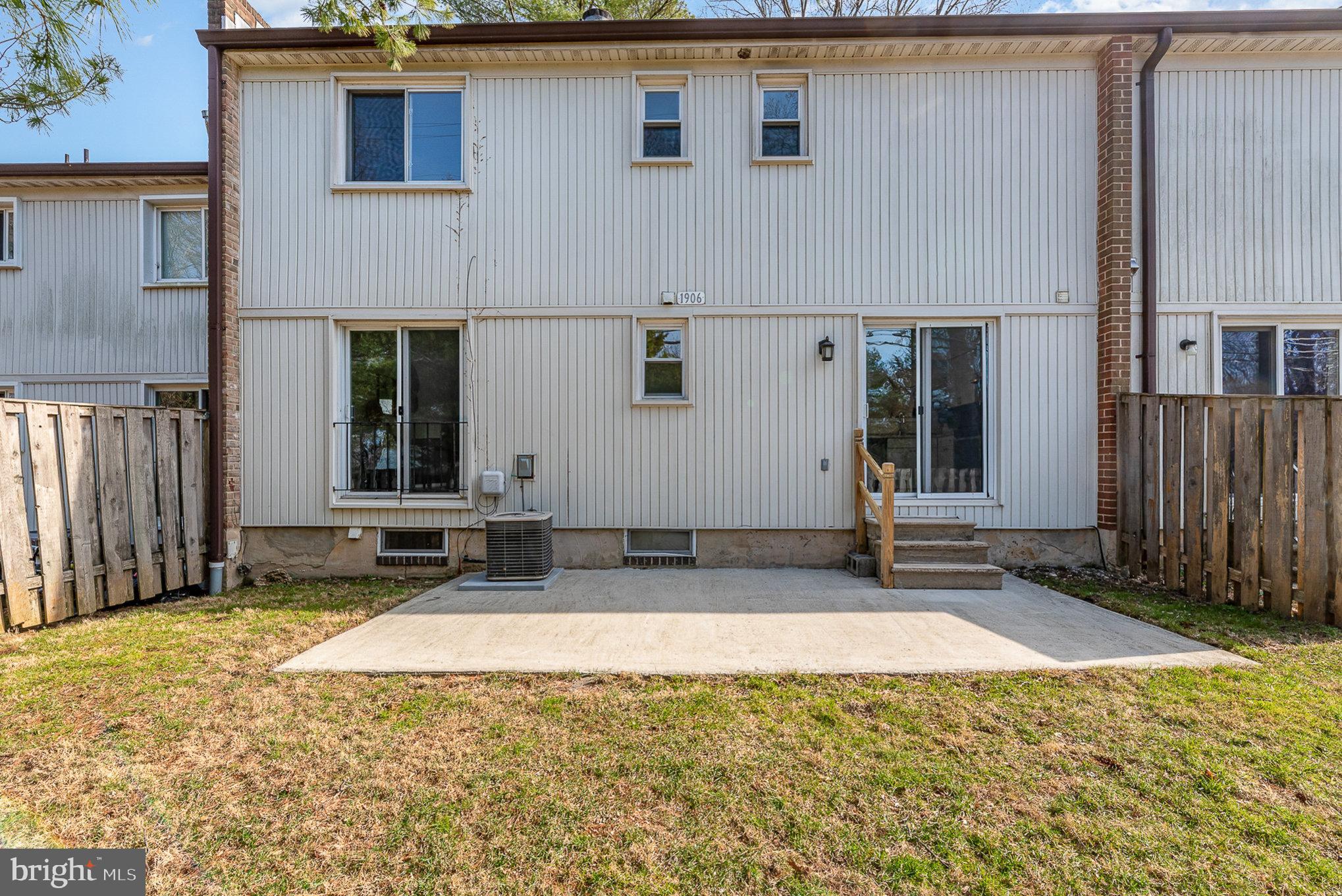 MOUNT WASHINGTON - Residential