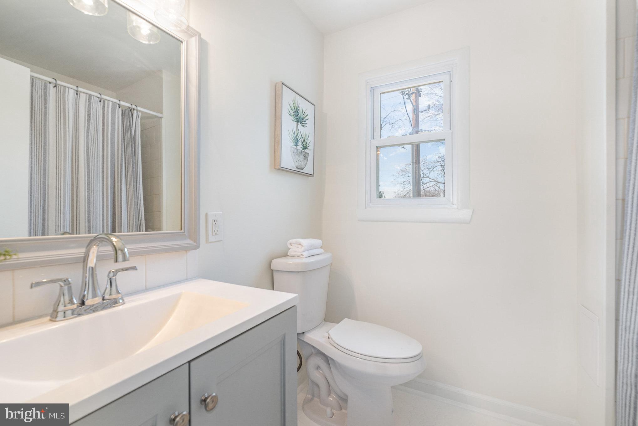 MOUNT WASHINGTON - Residential