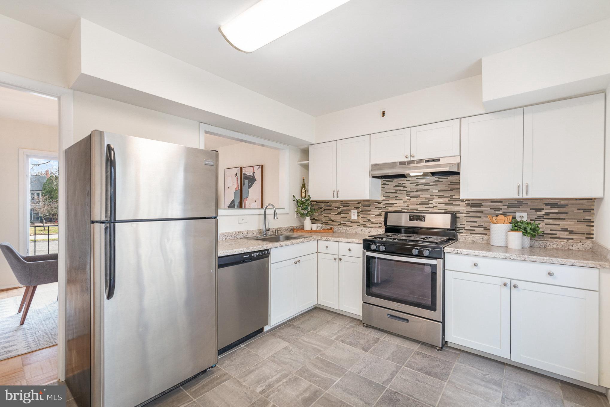 MOUNT WASHINGTON - Residential