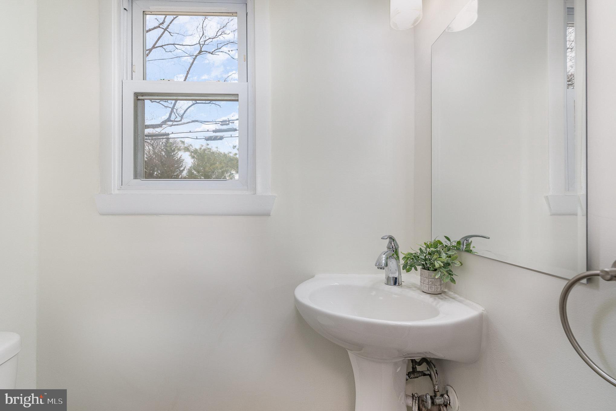 MOUNT WASHINGTON - Residential