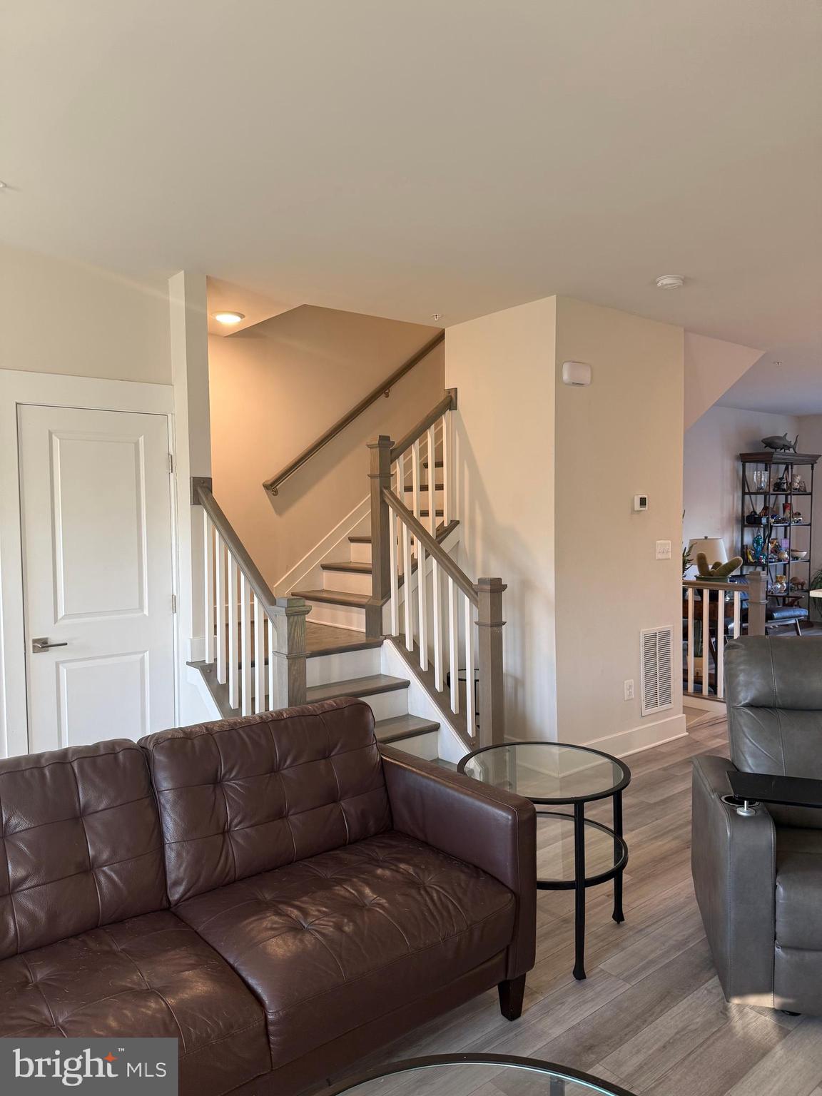 MACALLAN CROSSING - Residential Lease