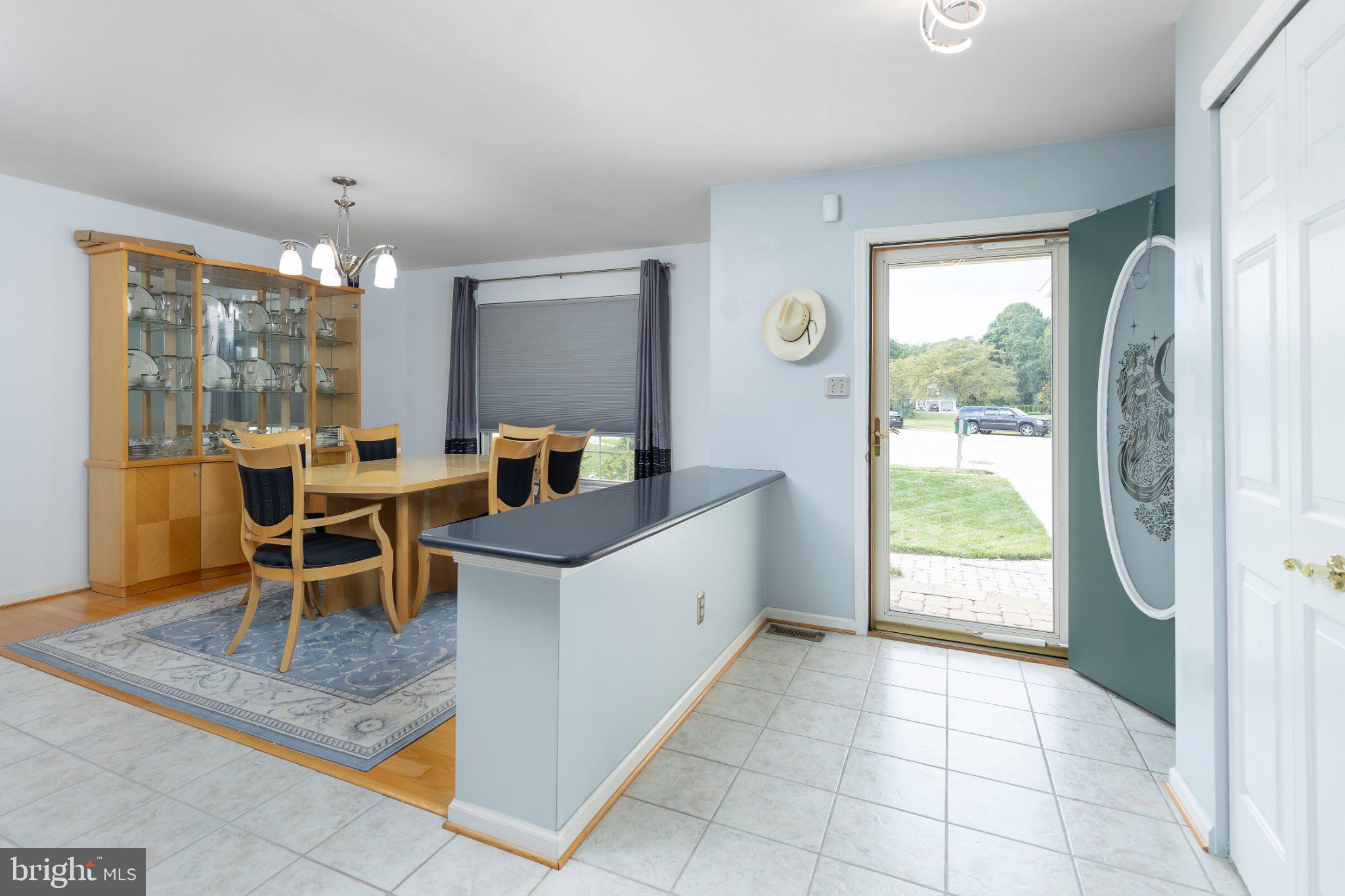 14 E GATE DRIVE