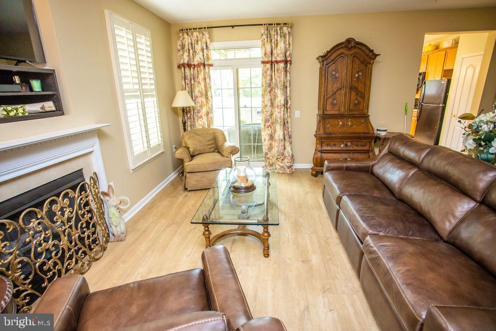 BELMONT BAY - Residential