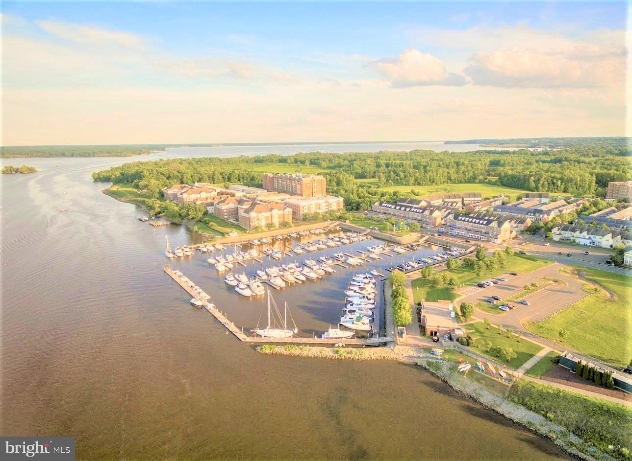 BELMONT BAY - Residential