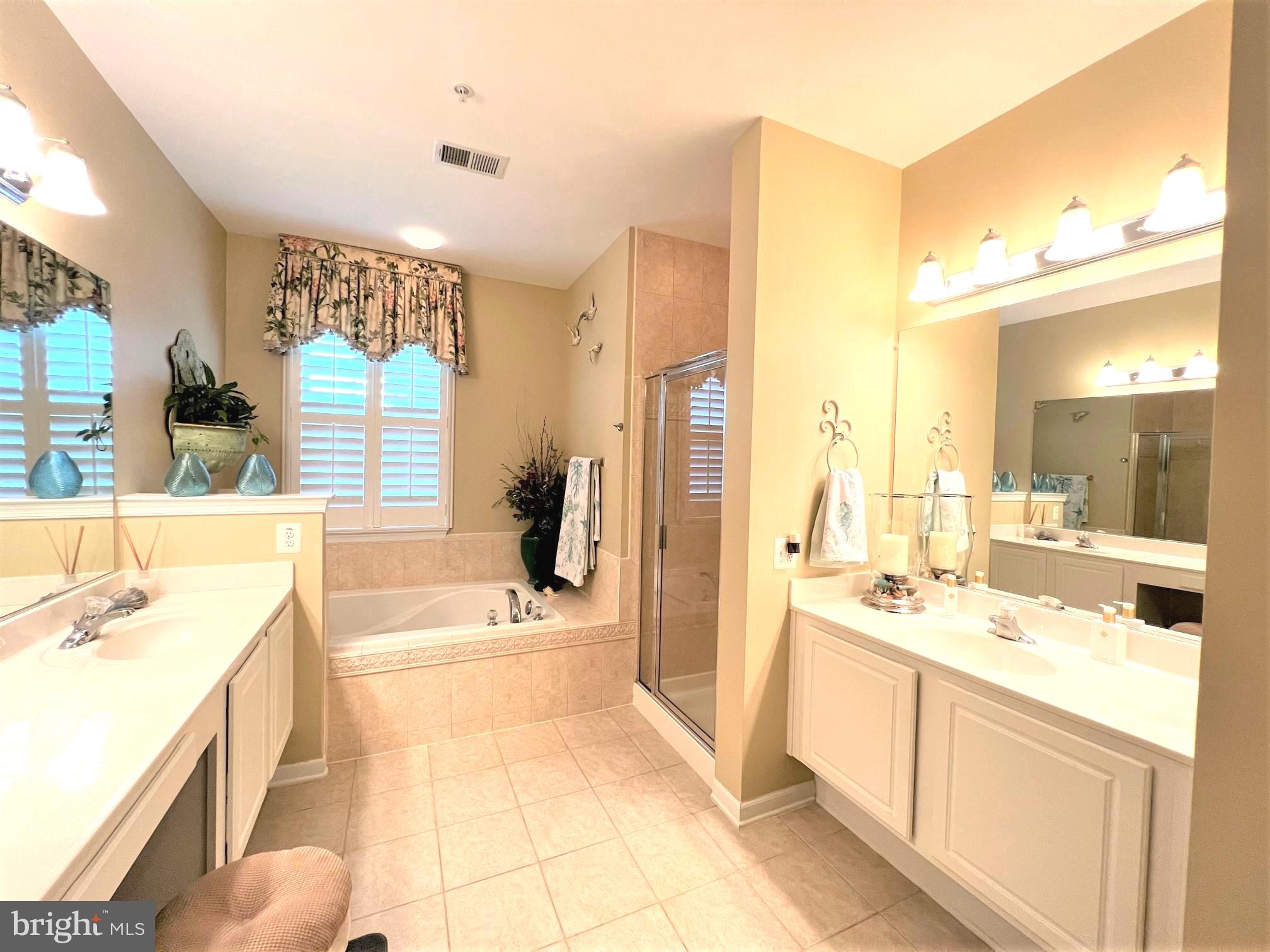 BELMONT BAY - Residential