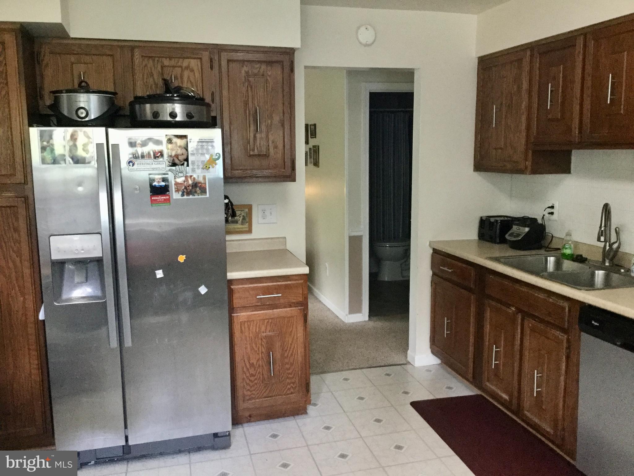 LONGWOOD KNOLLS - Residential