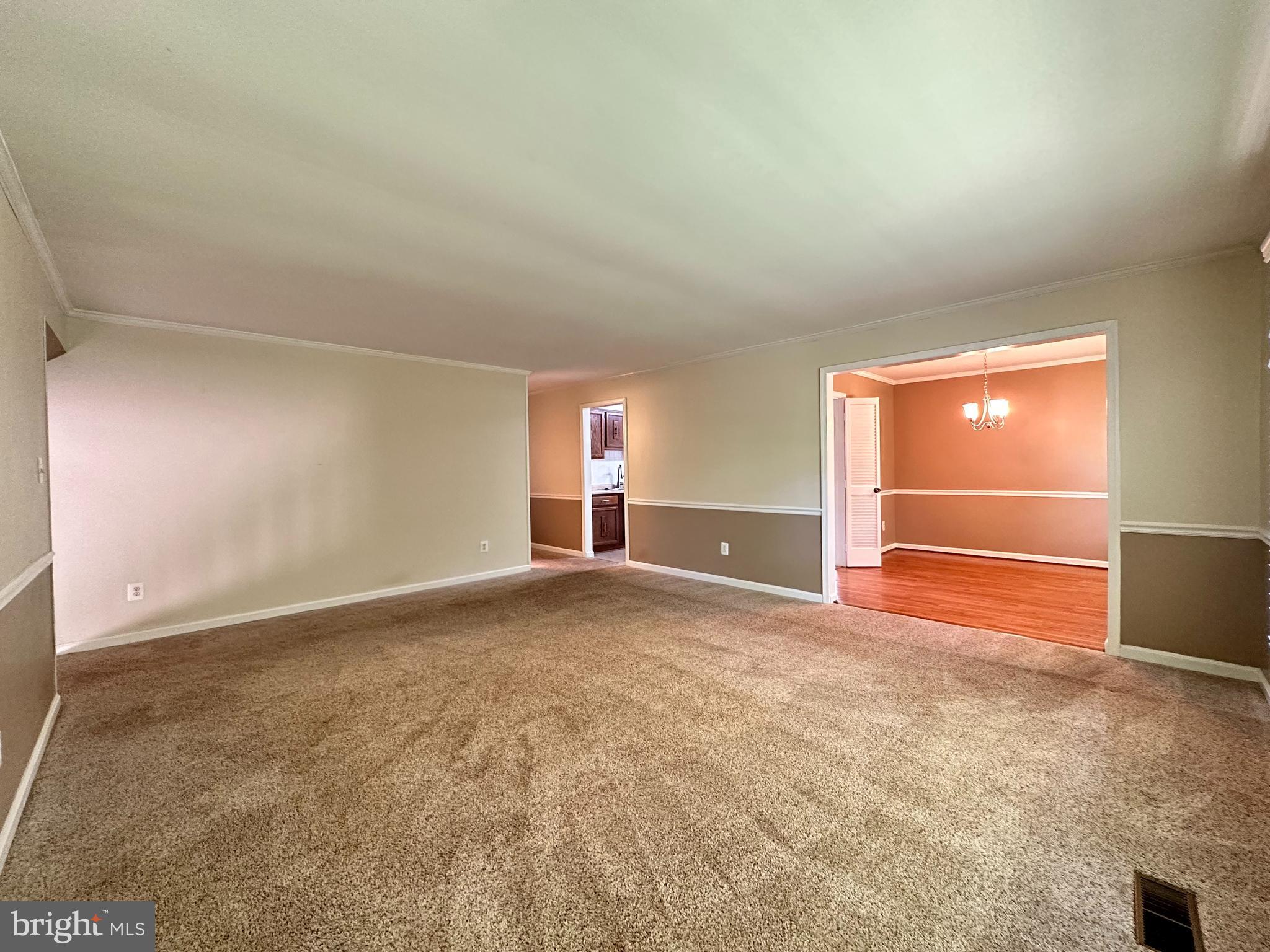 LONGWOOD KNOLLS - Residential