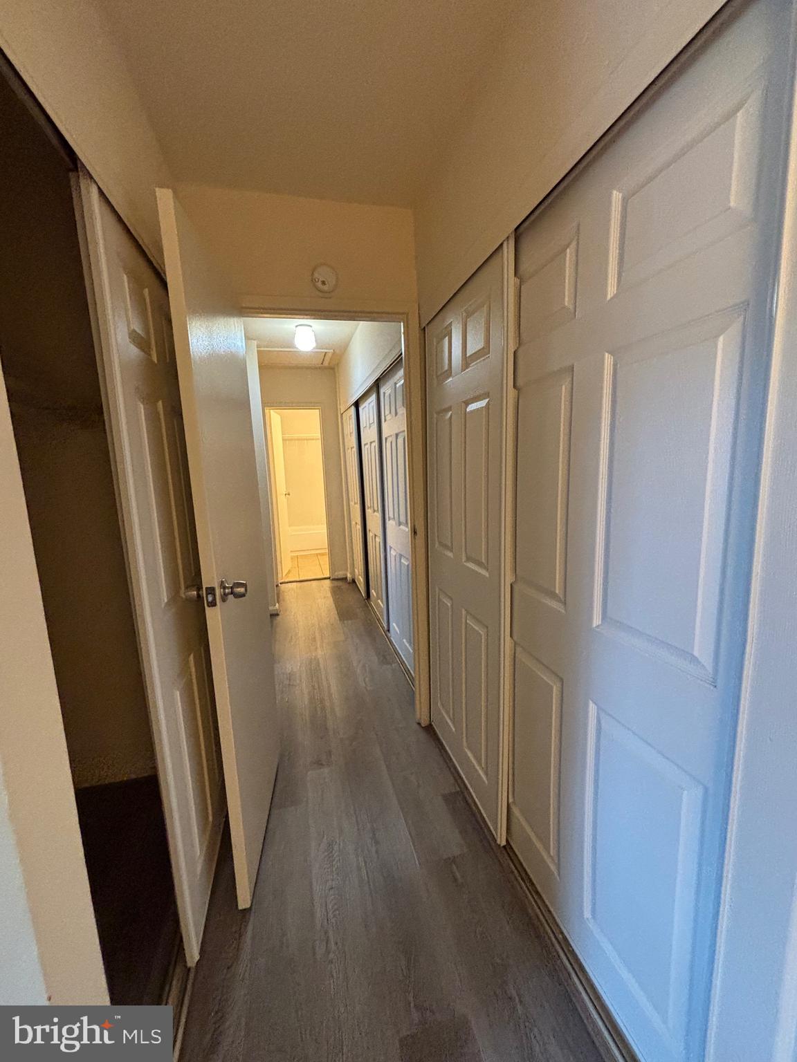 TERRACE TOWNHOUSES OF ANNANDALE - Residential Lease