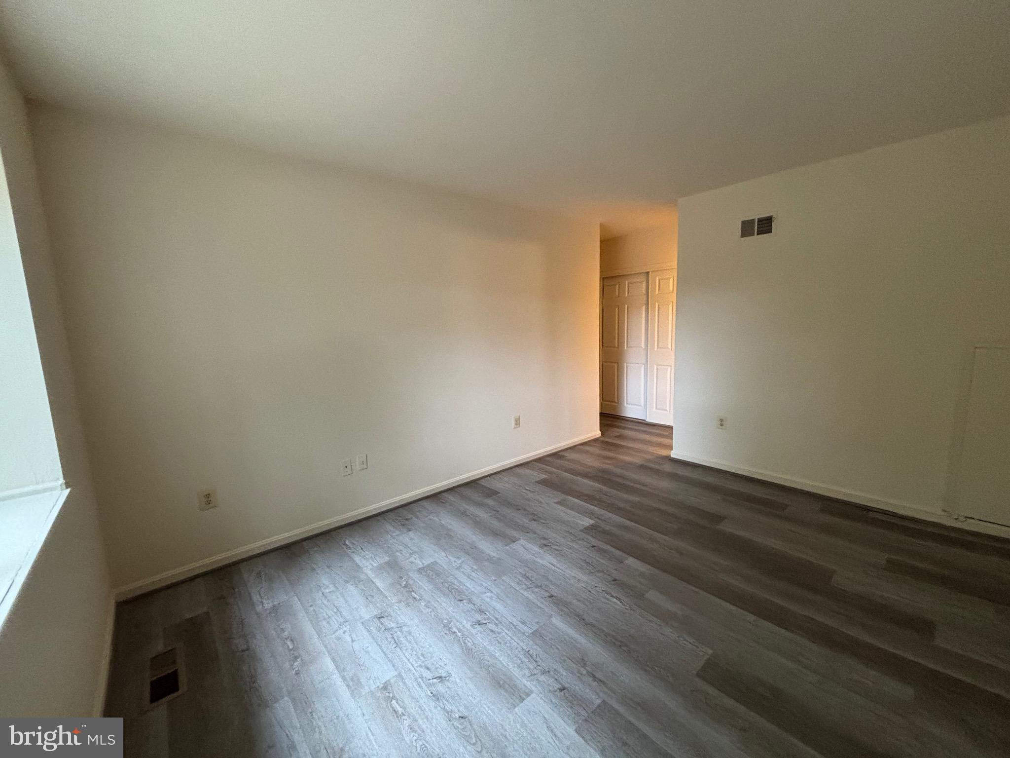 TERRACE TOWNHOUSES OF ANNANDALE - Residential Lease