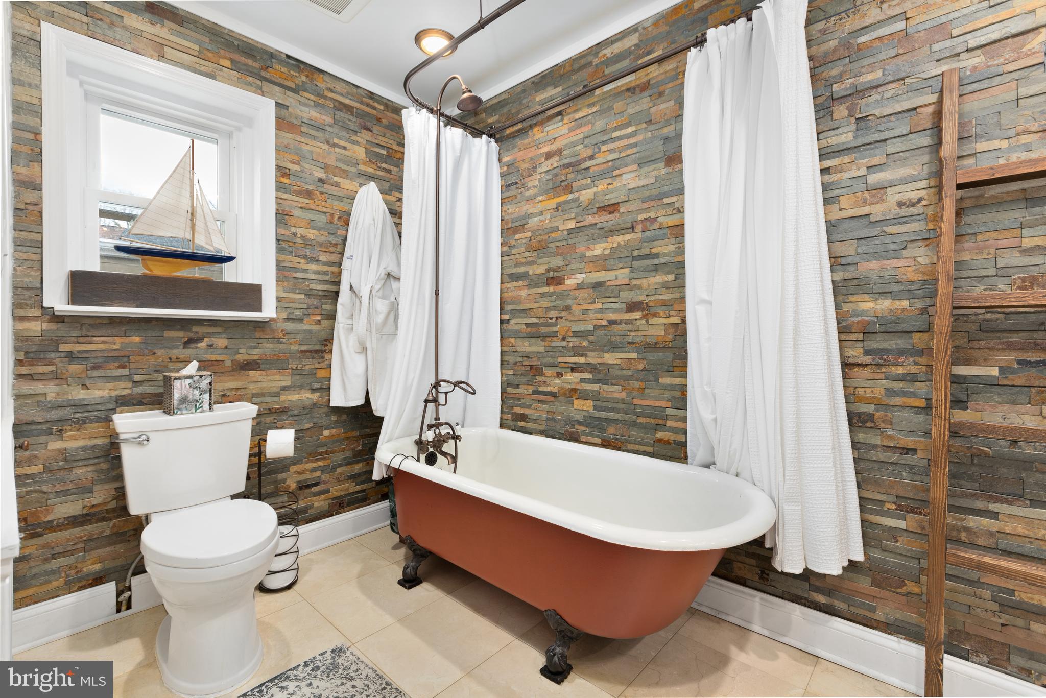 CARROLLTON MANOR - Residential