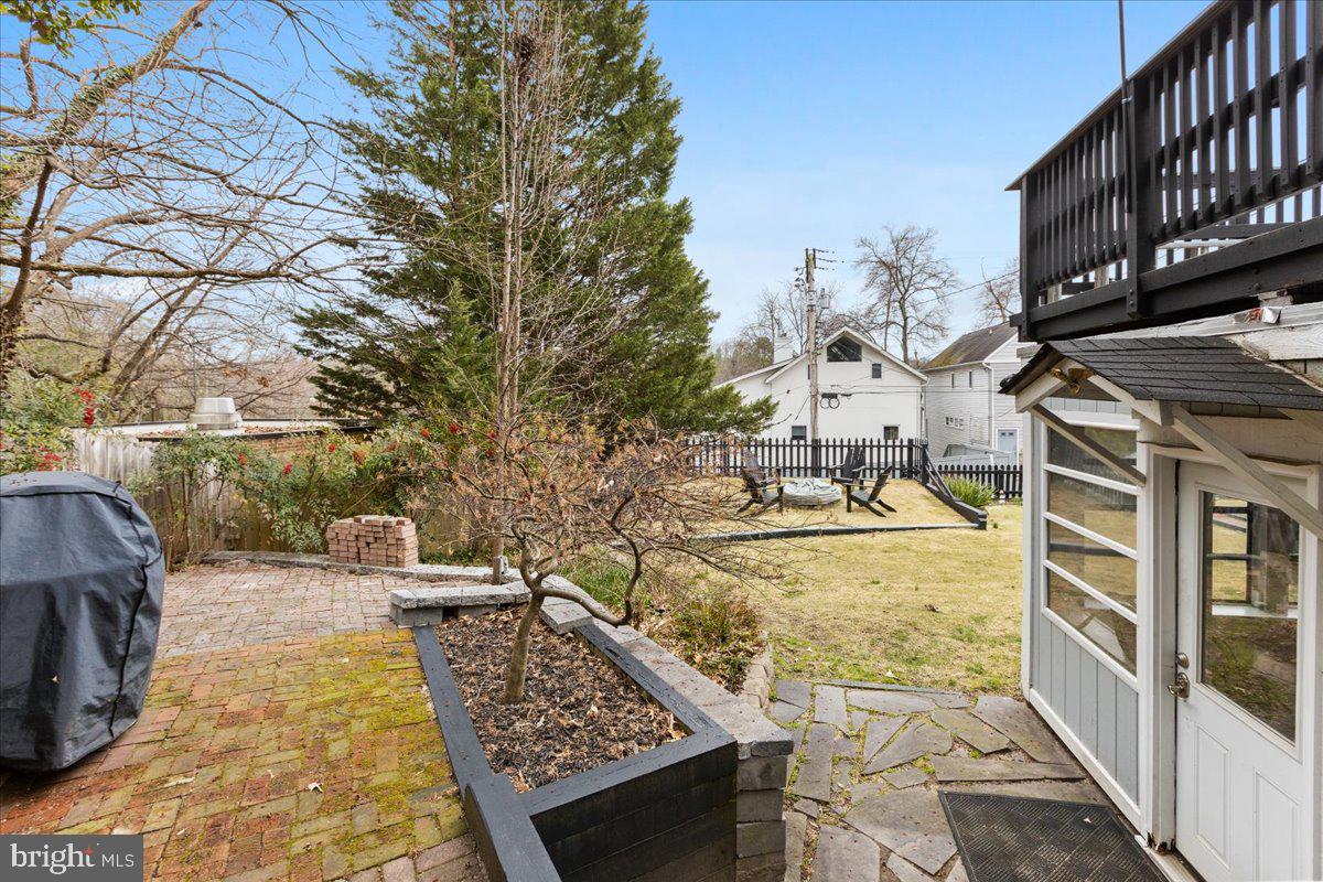 CARROLLTON MANOR - Residential