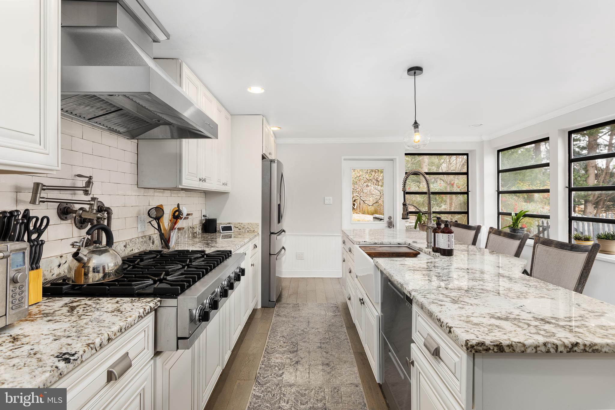 CARROLLTON MANOR - Residential