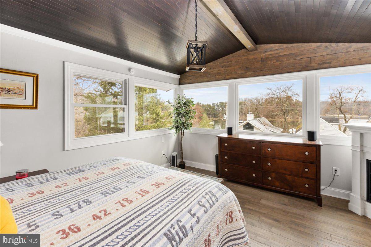 CARROLLTON MANOR - Residential