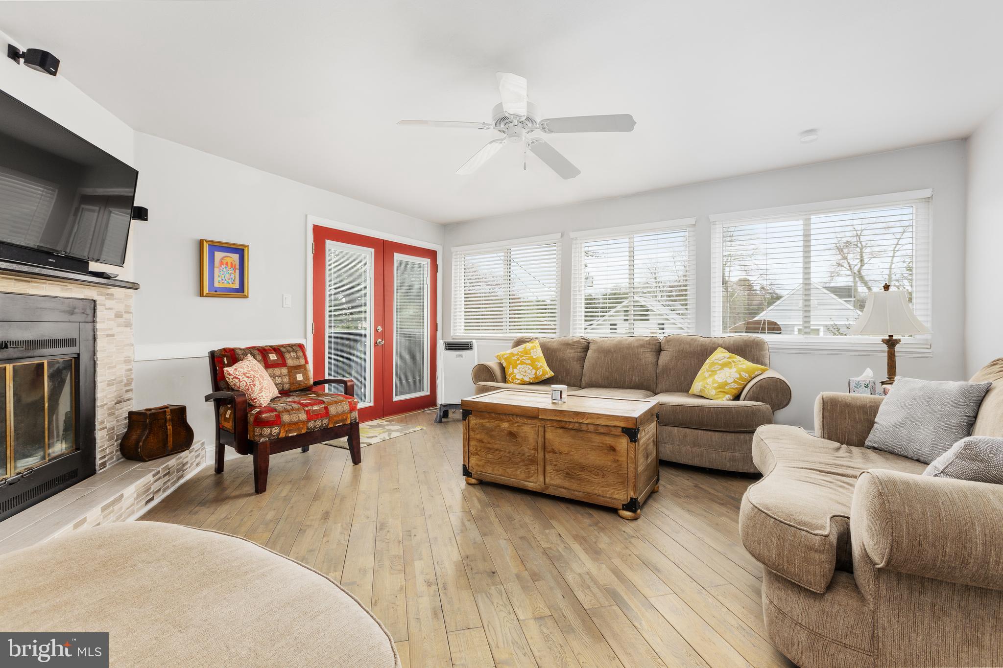 CARROLLTON MANOR - Residential