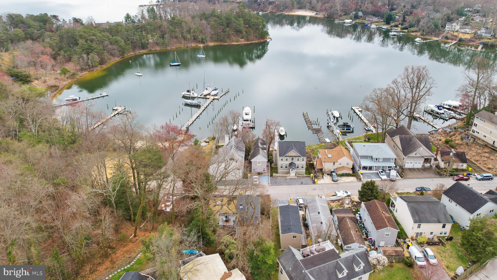 CARROLLTON MANOR - Residential