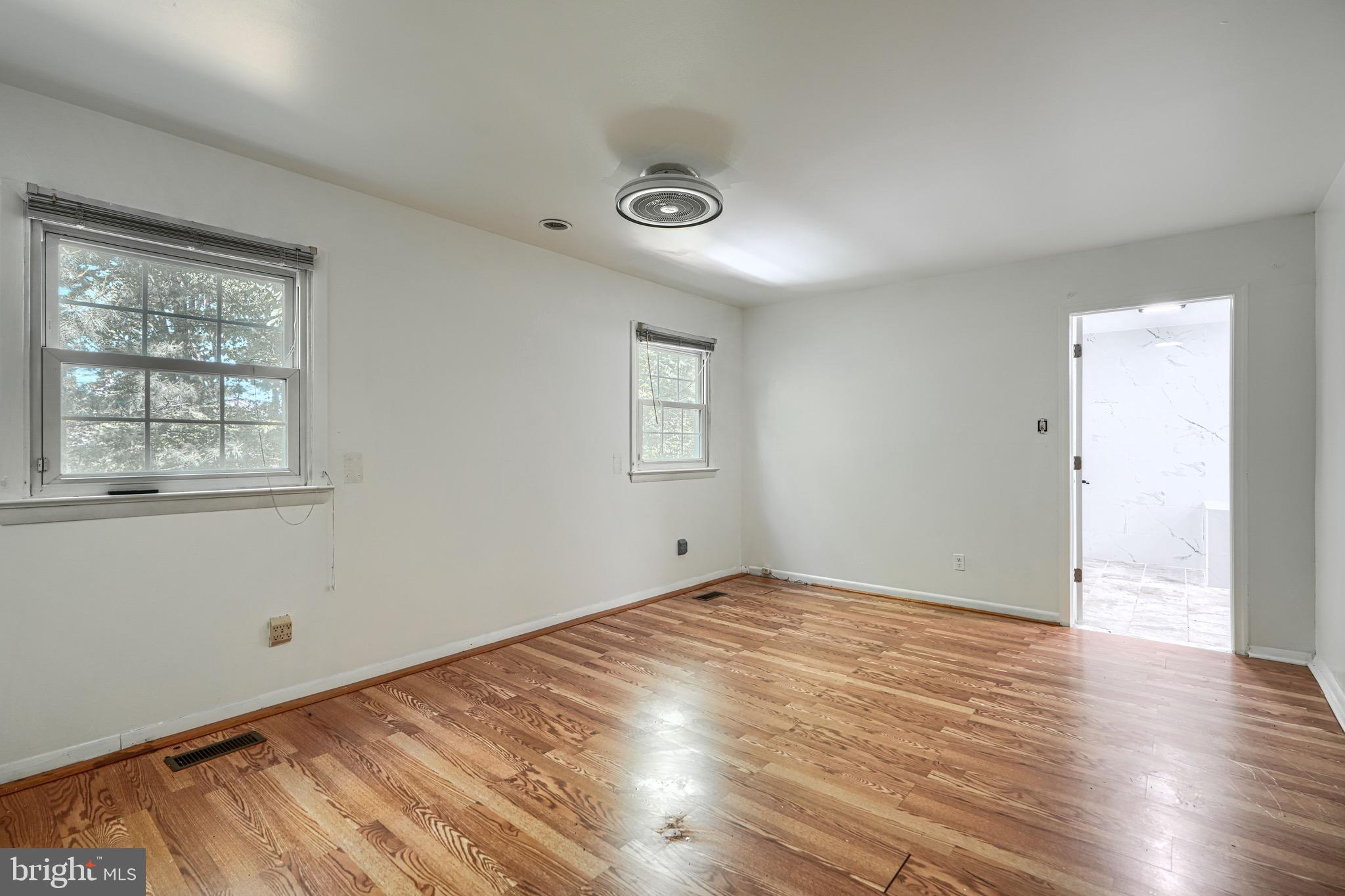 HUNTING LODGE - Residential